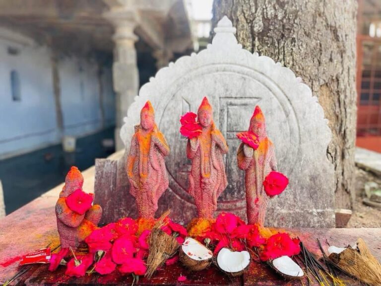 idols radiating divinity in the Ammapally temple courtyard