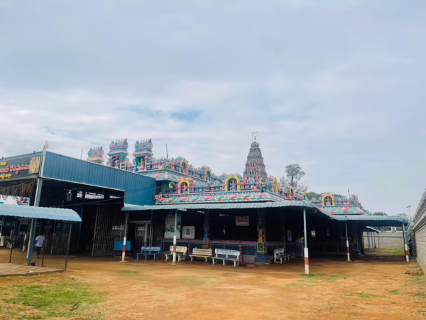 Maisigandi Maisamma Temple, a vibrant roadside shrine near Kadthal